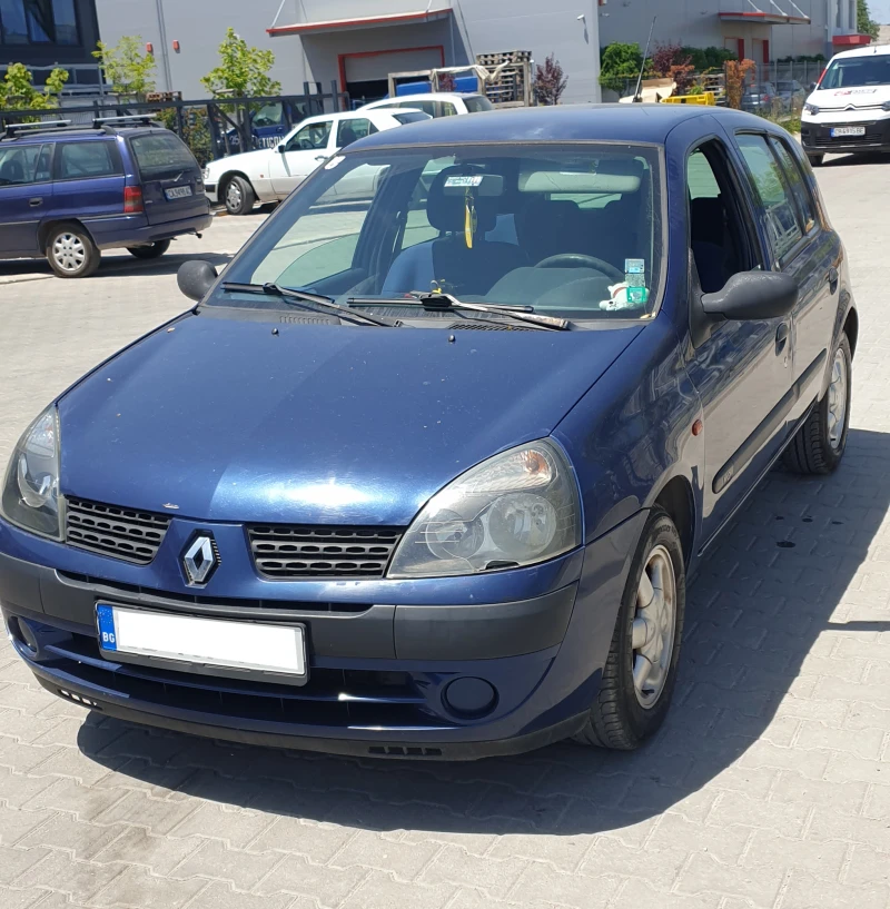 Renault Clio, снимка 2 - Автомобили и джипове - 47250853