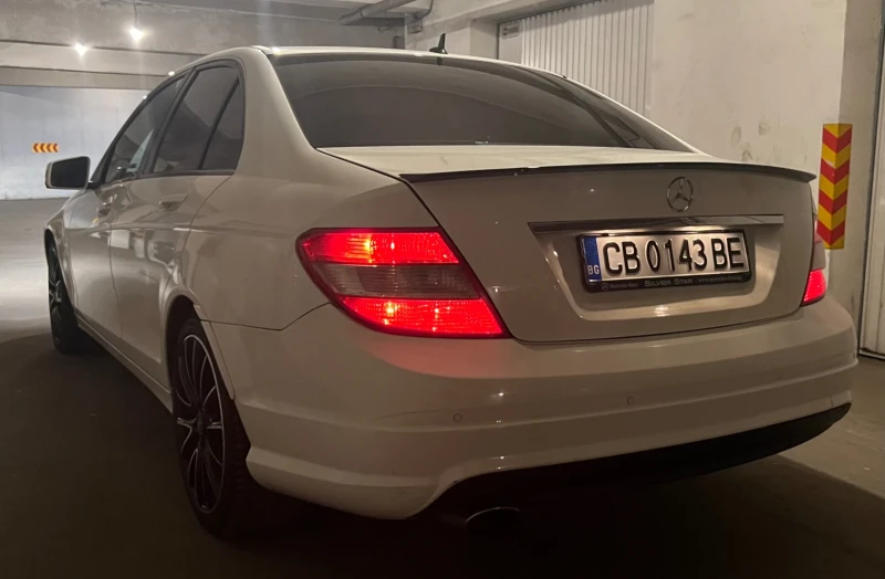 Mercedes-Benz C 200 Мотор 646, снимка 4 - Автомобили и джипове - 47531767