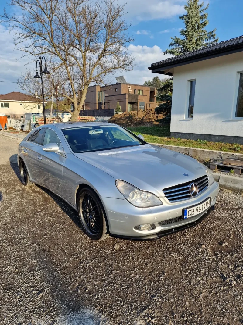 Mercedes-Benz CLS 320, снимка 9 - Автомобили и джипове - 48432403