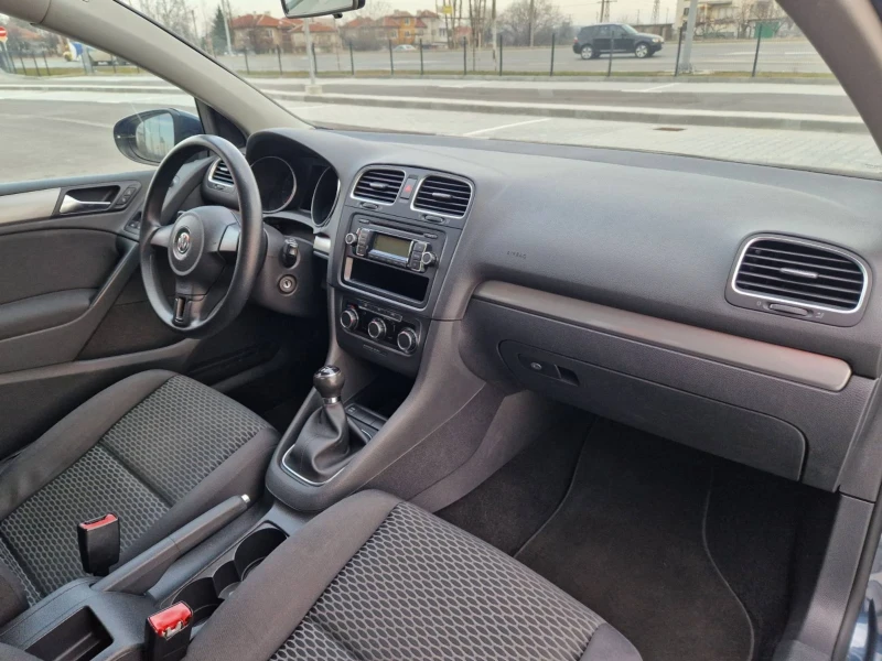 VW Golf 1.4 /80 к.с., снимка 6 - Автомобили и джипове - 48888320