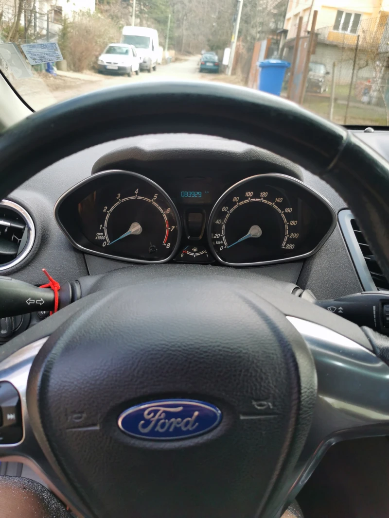 Ford Fiesta, снимка 4 - Автомобили и джипове - 49034457