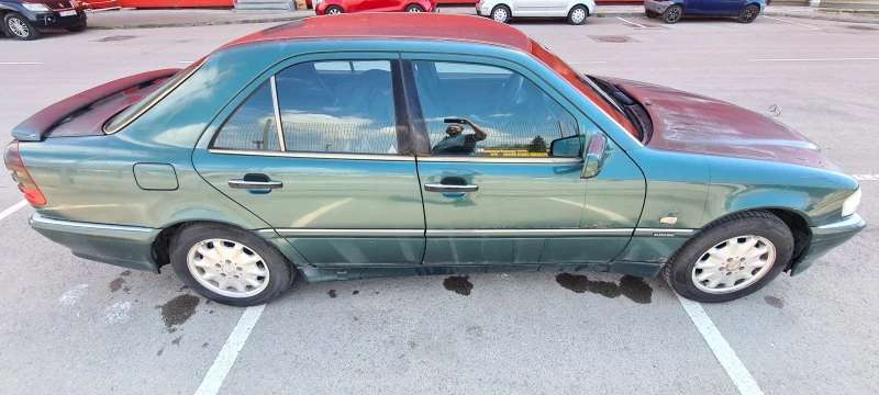 Mercedes-Benz C 220 220CDI, снимка 5 - Автомобили и джипове - 51993741