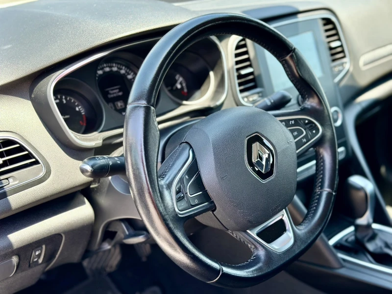 Renault Megane 1, 5dCi EDC AUTO/Пълна сервизна история, снимка 7 - Автомобили и джипове - 51024177