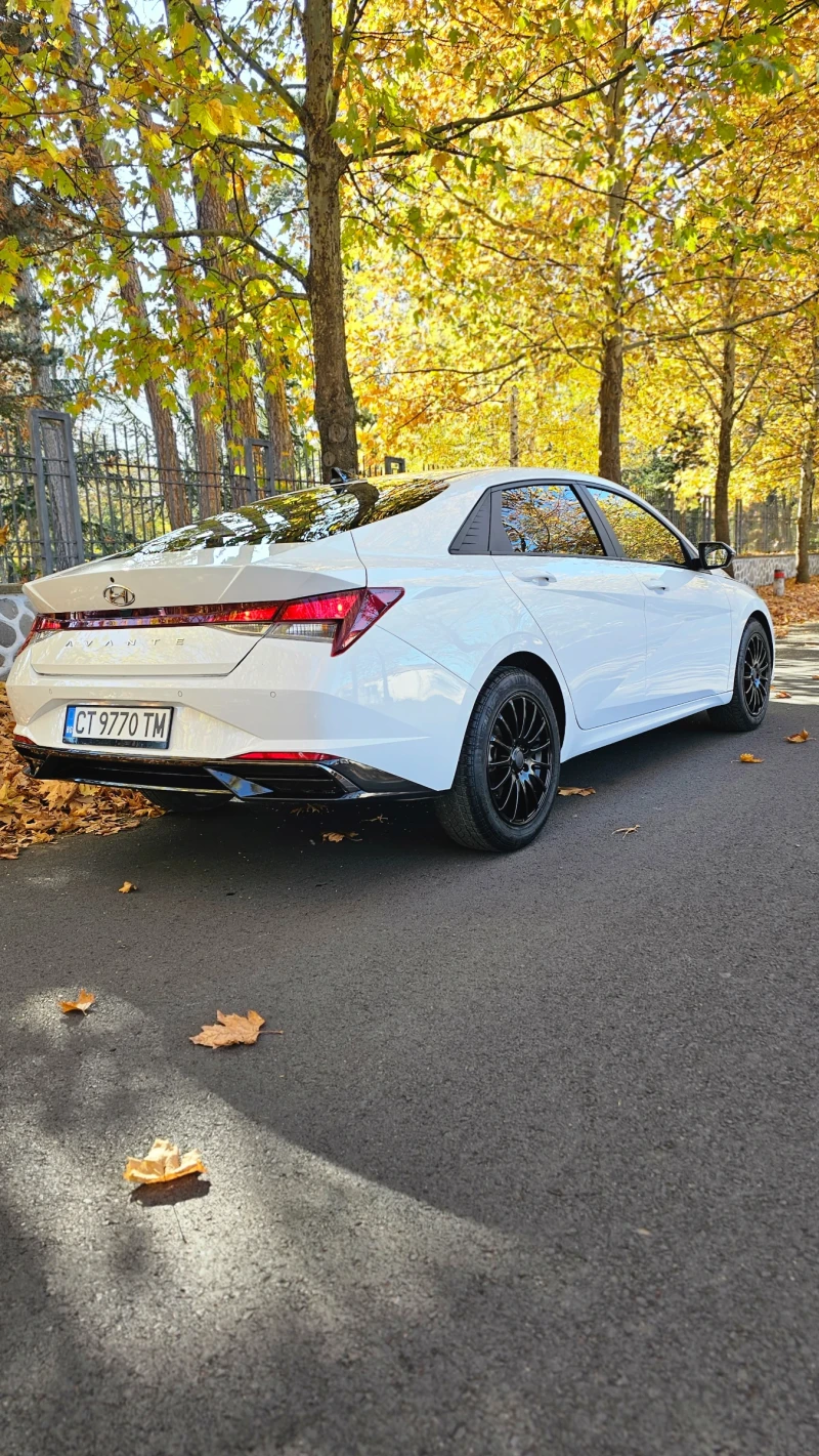 Hyundai Elantra, снимка 5 - Автомобили и джипове - 52267765