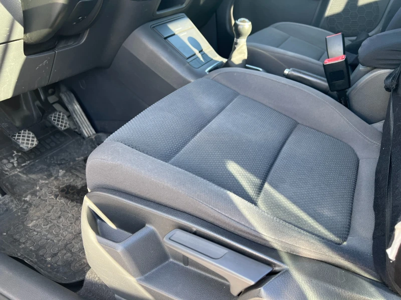 VW Golf Plus 1.6 102 k.c. BSE подгрев.мултиволан, снимка 6 - Автомобили и джипове - 52291088