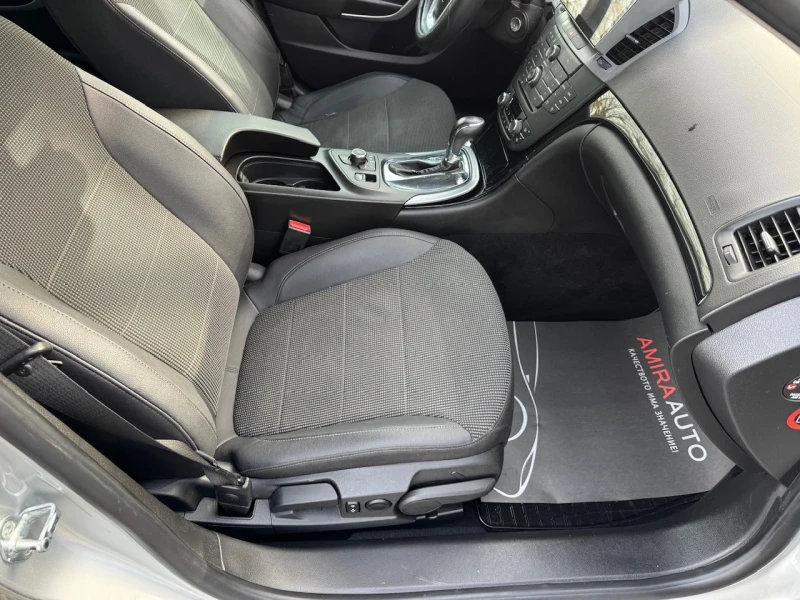 Opel Insignia 2.0CDTI 4x4 160кс/АВТОМАТИК/197510км./ОБСЛ., снимка 12 - Автомобили и джипове - 52436672