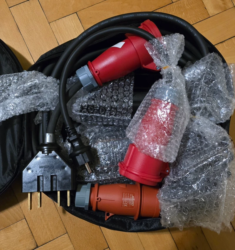 Renault Zoe Bose Edition, снимка 17 - Автомобили и джипове - 52469244