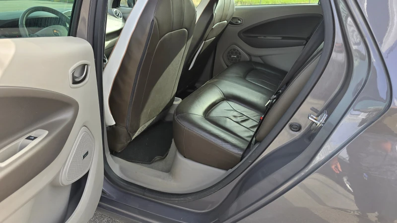 Renault Zoe Bose Edition, снимка 8 - Автомобили и джипове - 52469244