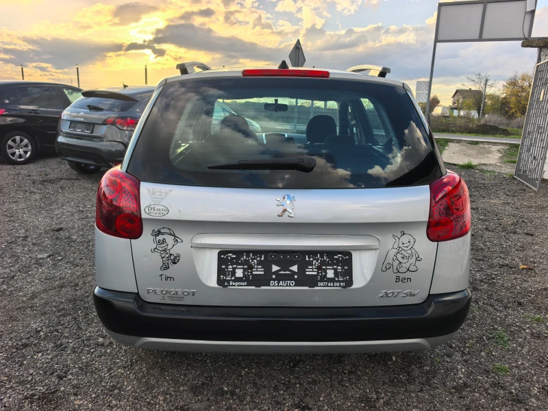Peugeot 207 1.6i Facelift, снимка 4 - Автомобили и джипове - 52514391