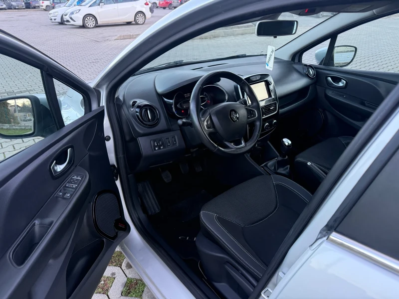 Renault Clio 1.5CDI-90kc, снимка 10 - Автомобили и джипове - 52528687