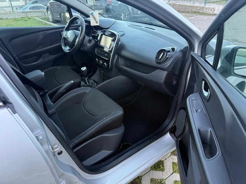 Renault Clio 1.5CDI-90kc, снимка 12 - Автомобили и джипове - 52528687