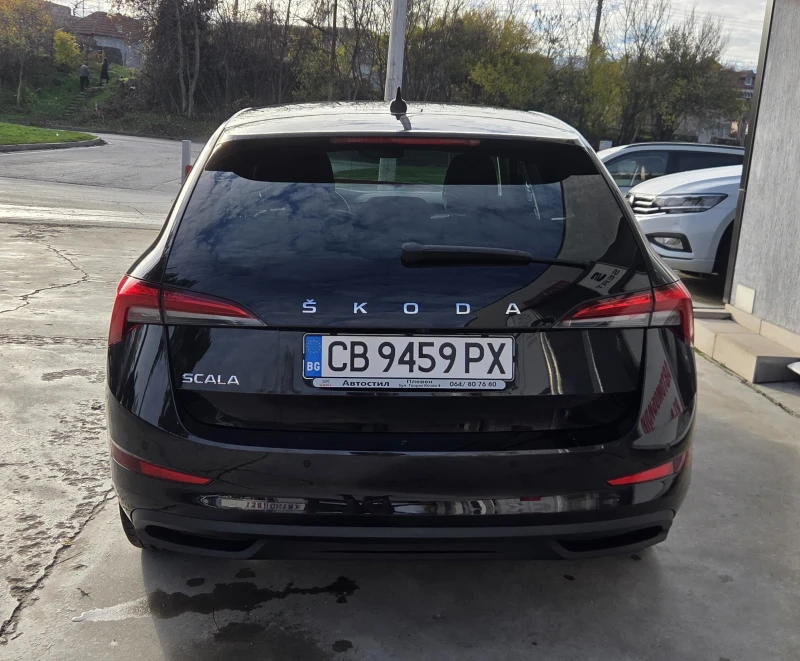 Skoda Scala 92746км. Автоматик, снимка 5 - Автомобили и джипове - 52617167