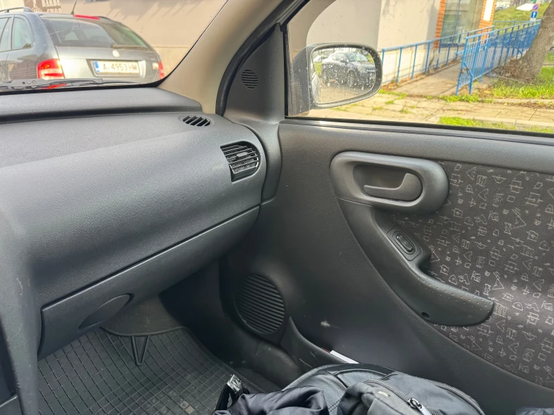 Opel Corsa, снимка 17 - Автомобили и джипове - 52845005