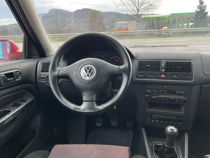 VW Golf 1.9 TDI 90кс.  КЛИМАТРОНИК , снимка 11 - Автомобили и джипове - 52968008