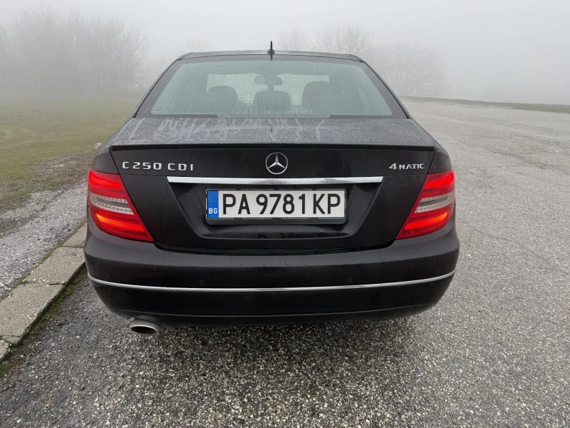 Mercedes-Benz C 250 C250 CDI 4MATIC 204к.с. Автоматик фейслифт, снимка 3 - Автомобили и джипове - 53419310