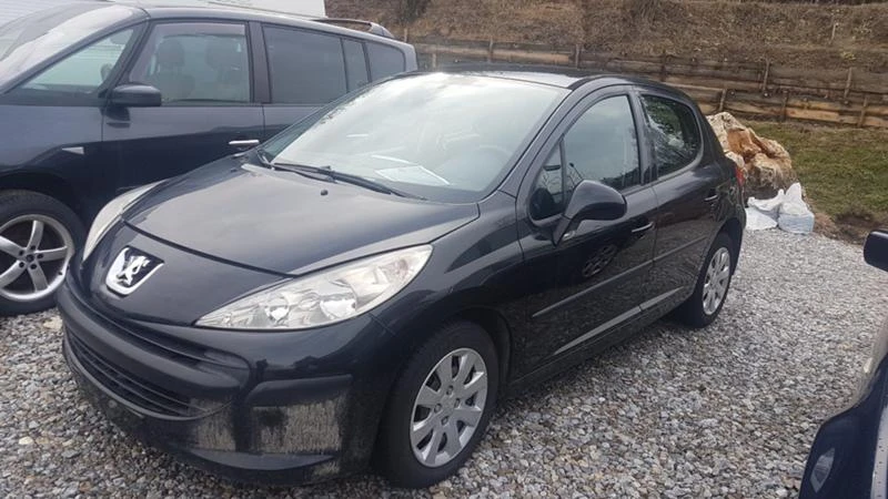 Peugeot 207 1.4 I---4 броя, снимка 1 - Автомобили и джипове - 24226848