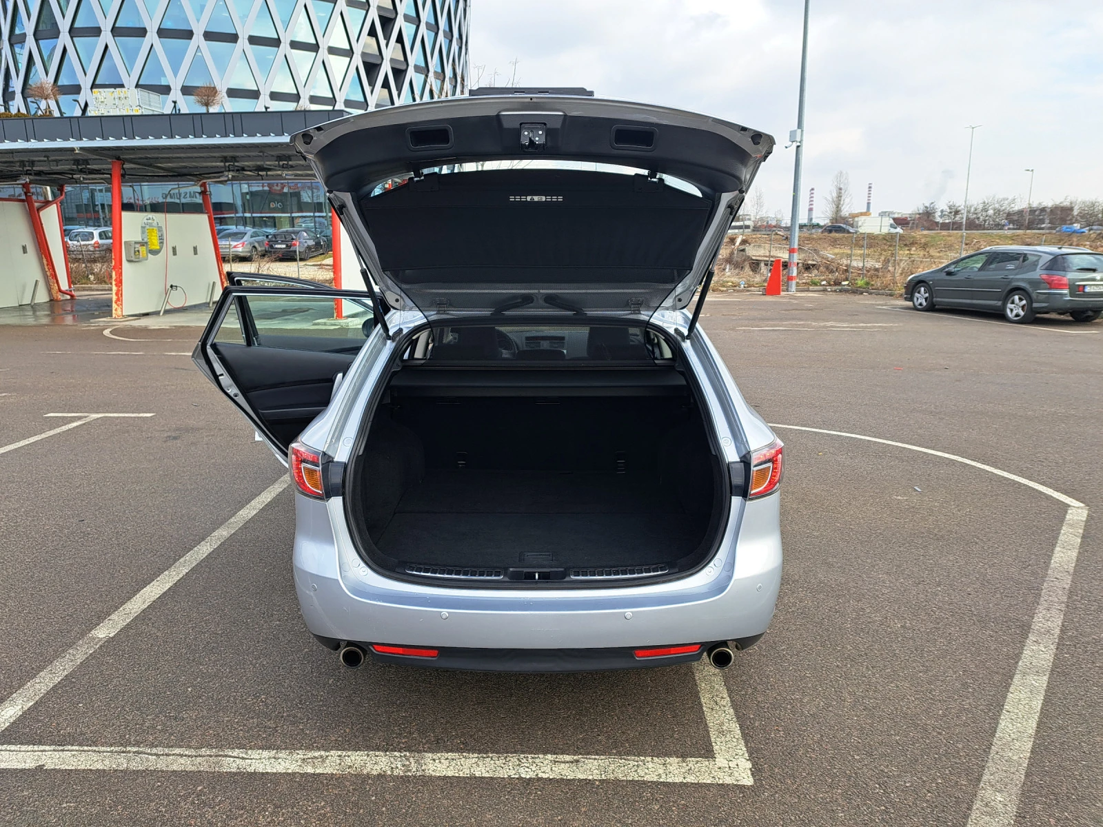 Mazda 6 2.0i-147ks. Avtomat  | Mobile.bg   15