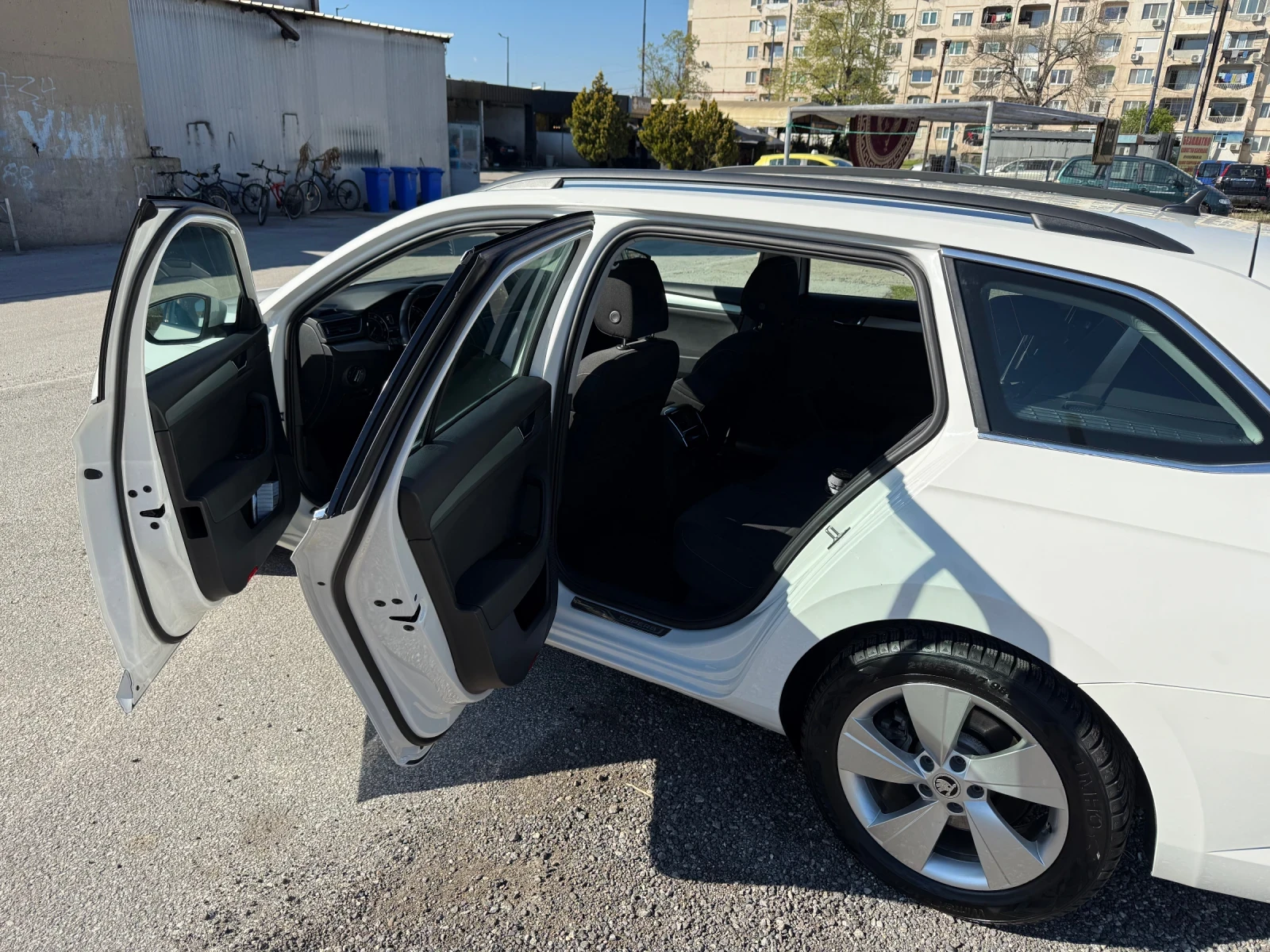 Skoda Superb 2.0 TSI 4x4 280 hp - изображение 7