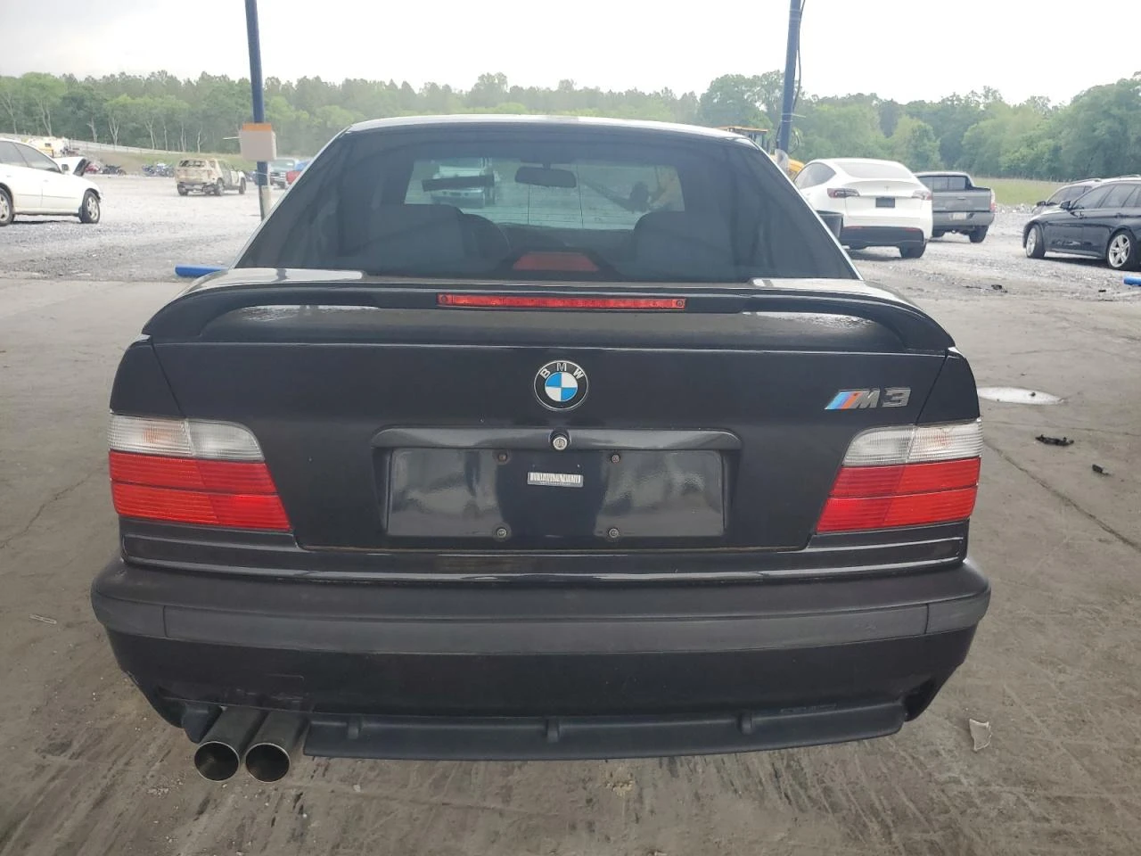 BMW M3  - изображение 6