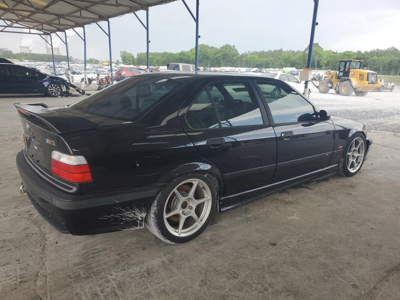 BMW M3  - изображение 4