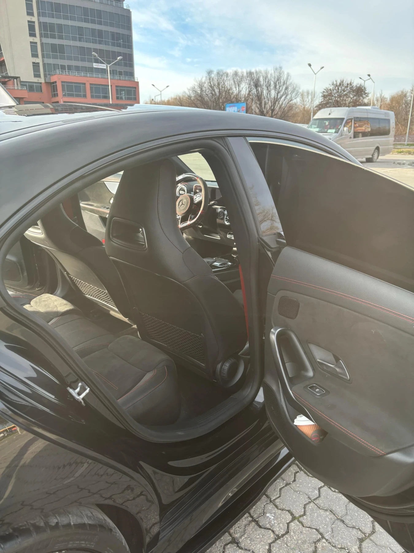 Mercedes-Benz CLA 220 45 AMG LINE  - изображение 9
