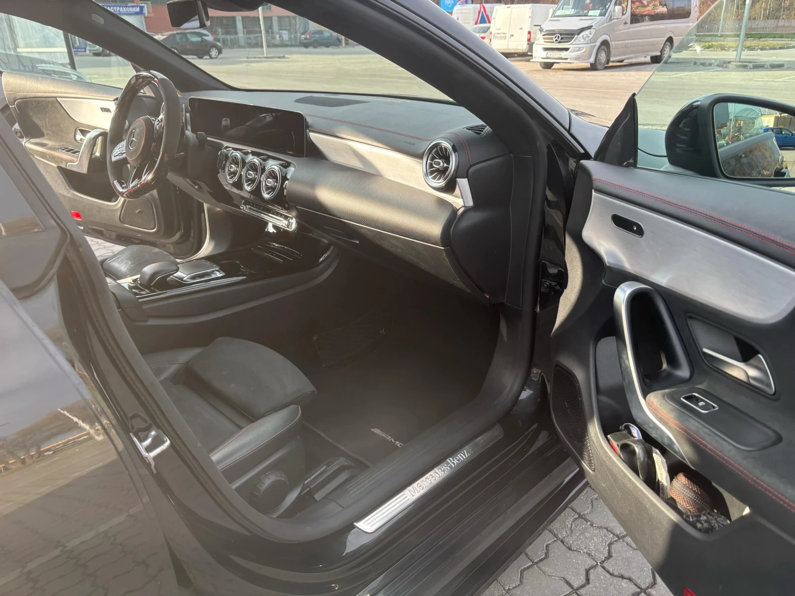 Mercedes-Benz CLA 220 45 AMG LINE  - изображение 7