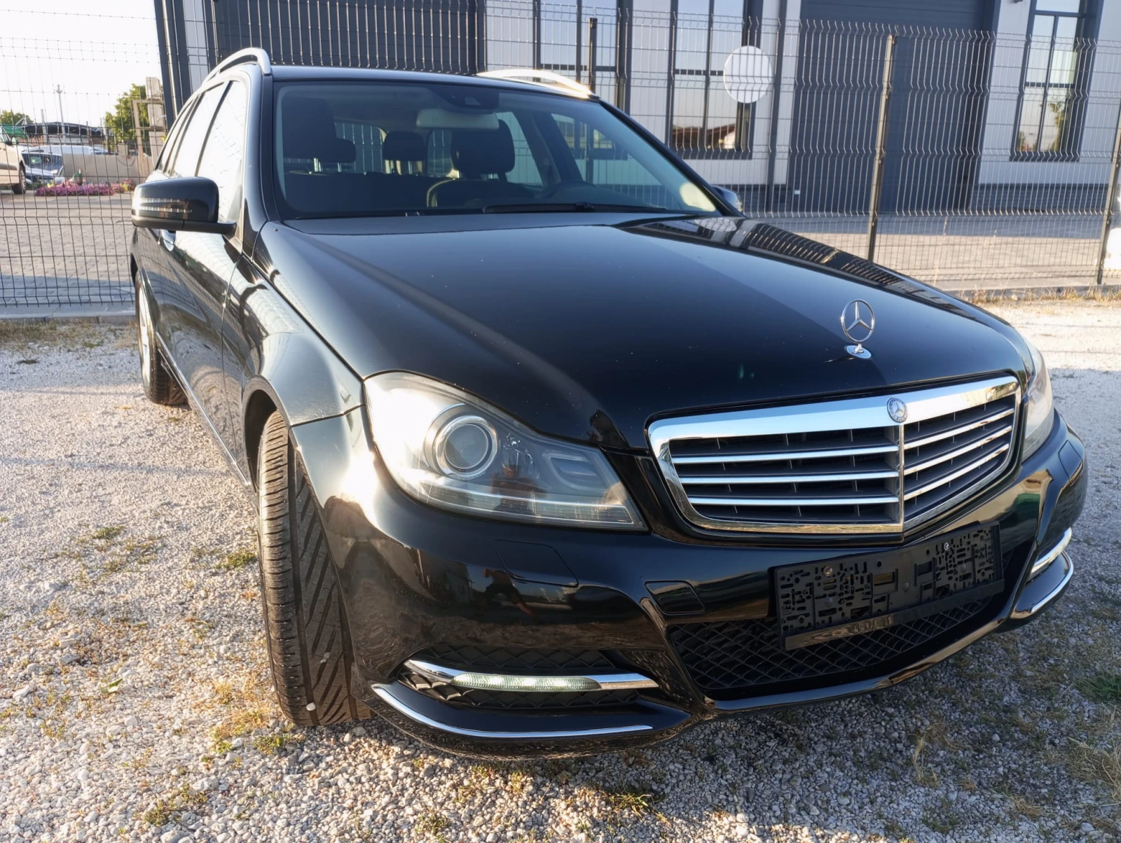 Mercedes-Benz C 200 Face Elegance - изображение 2