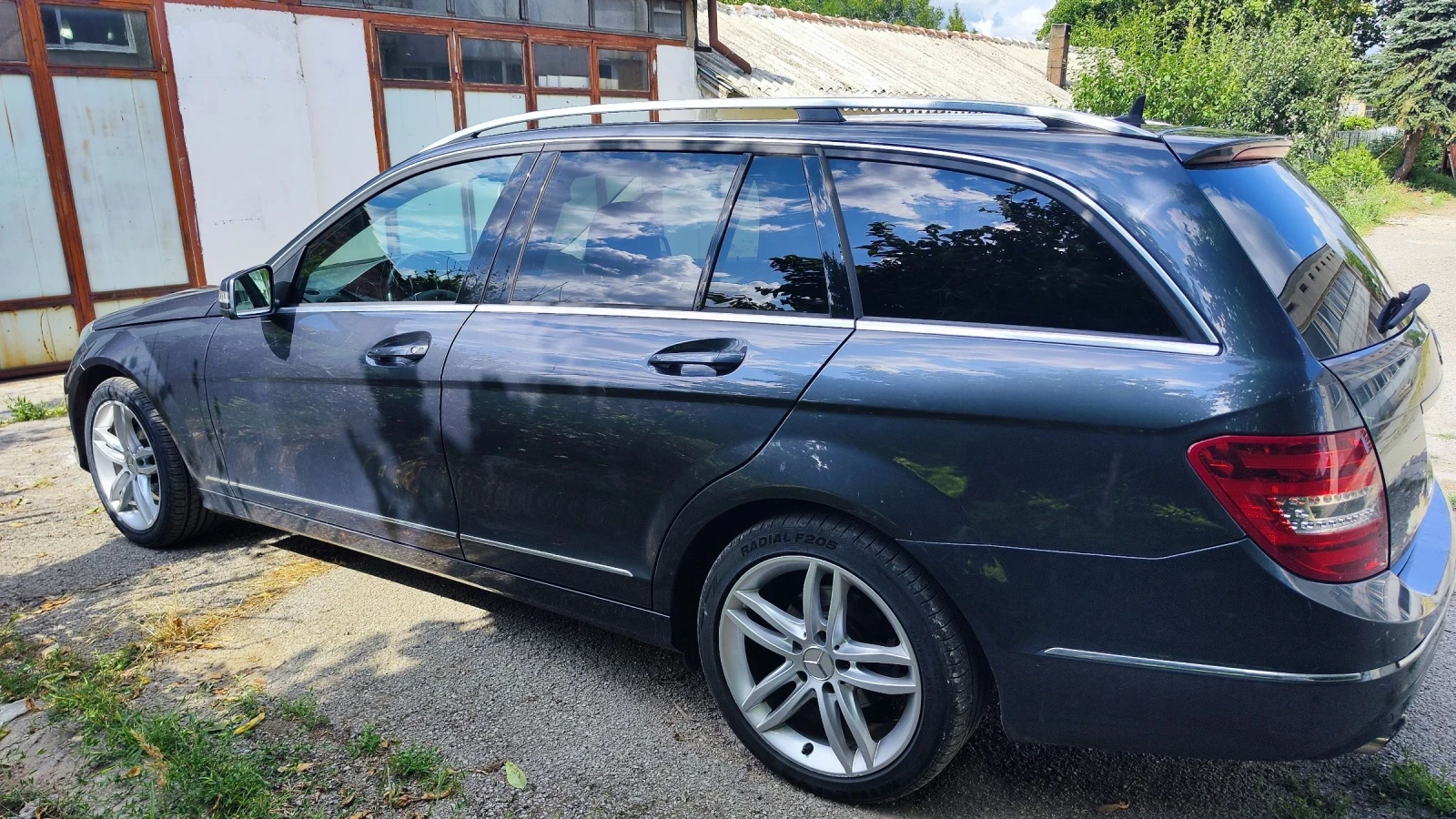 Mercedes-Benz C 180 2.1 BlueEfficiency - изображение 8