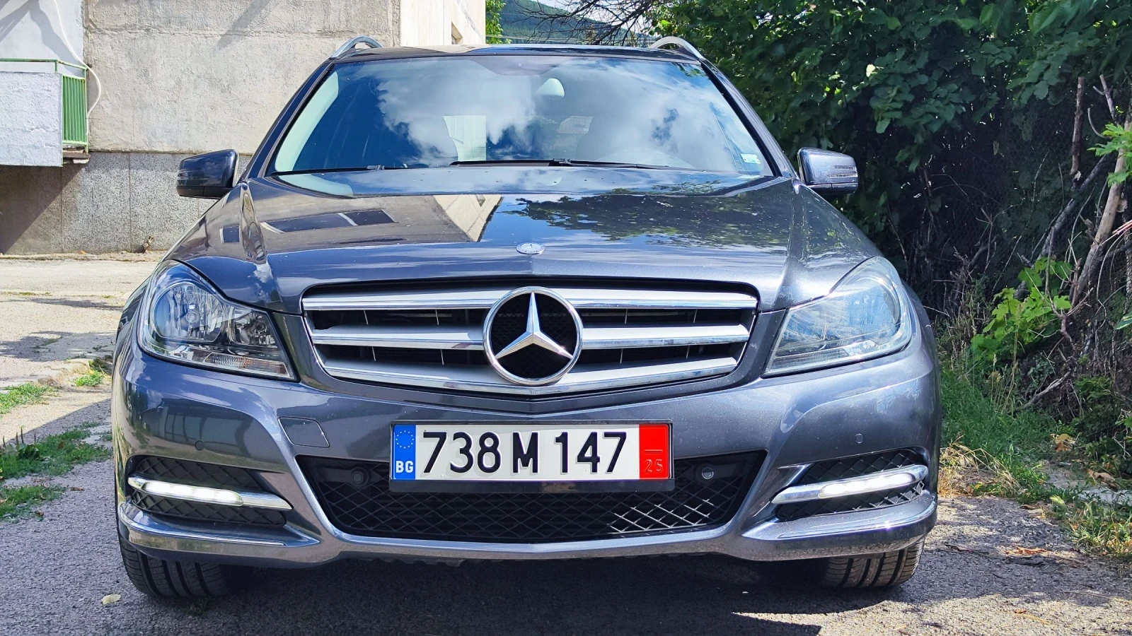 Mercedes-Benz C 180 2.1 BlueEfficiency - изображение 2