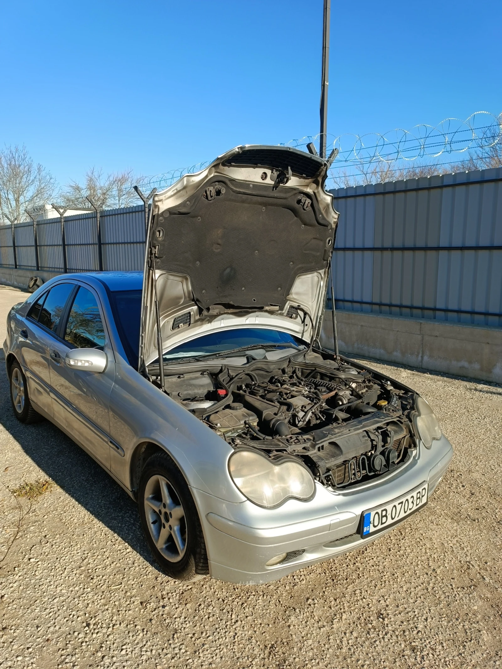 Mercedes-Benz C 220  - изображение 8