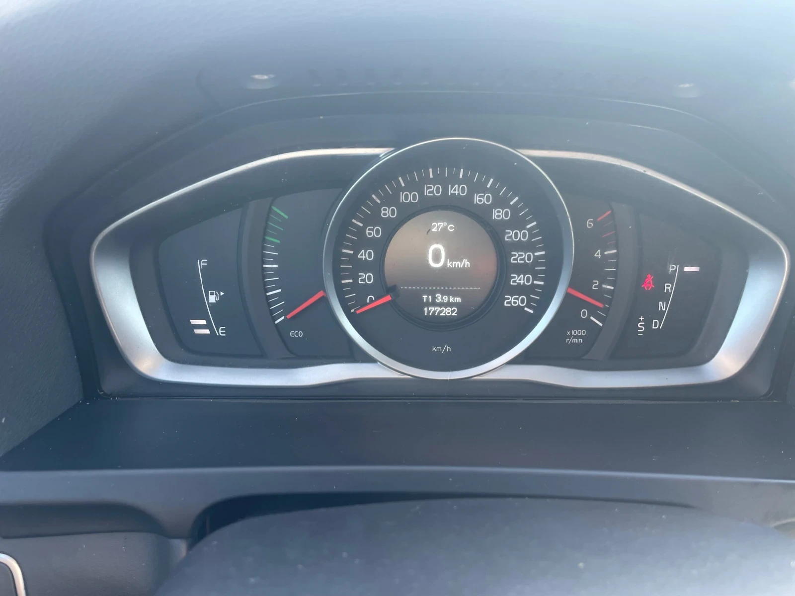 Volvo V60 1.6 D2  | Mobile.bg   14