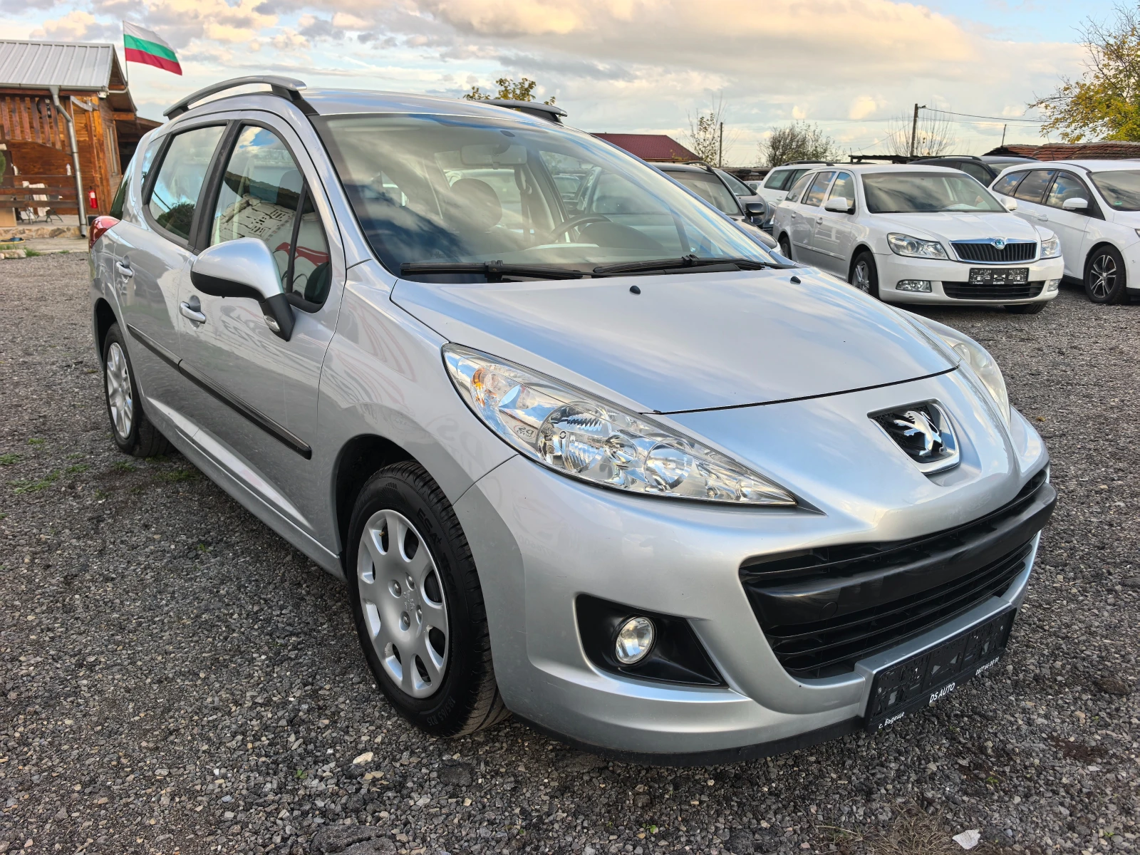 Peugeot 207 1.6i Facelift - изображение 7