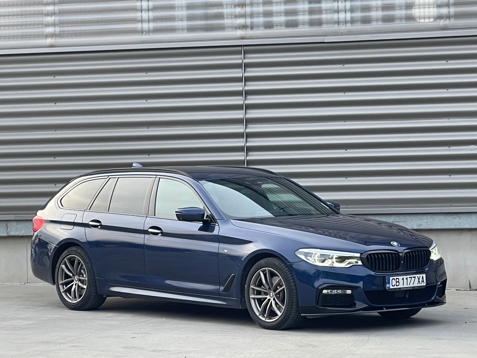 BMW 520 d G31 M-PACK Xdrive FULL OPTIONAL 122 000 КМ., снимка 2 - Автомобили и джипове - 54143303
