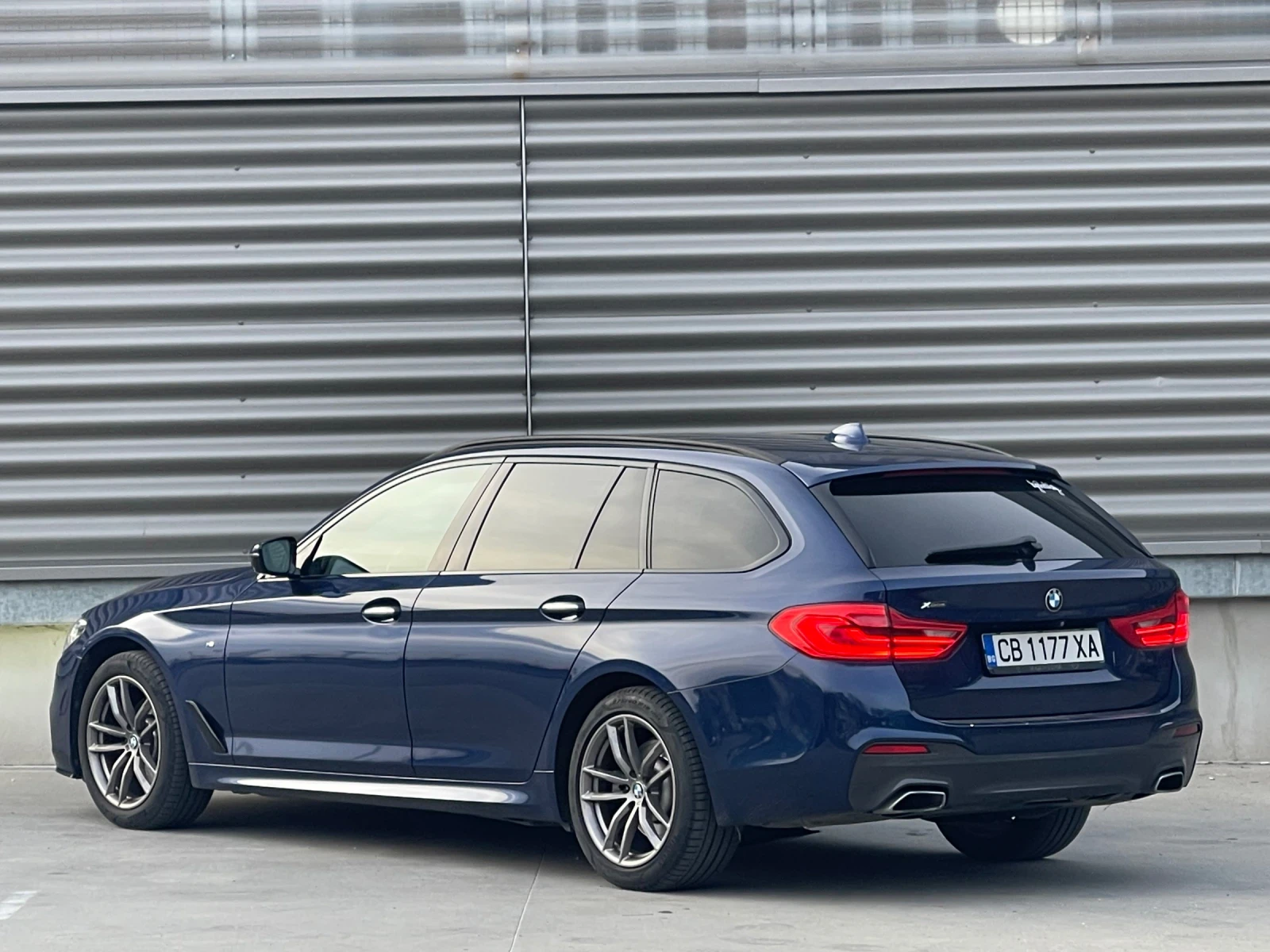 BMW 520 d G31 M-PACK Xdrive FULL OPTIONAL 122 000 КМ., снимка 6 - Автомобили и джипове - 54143303