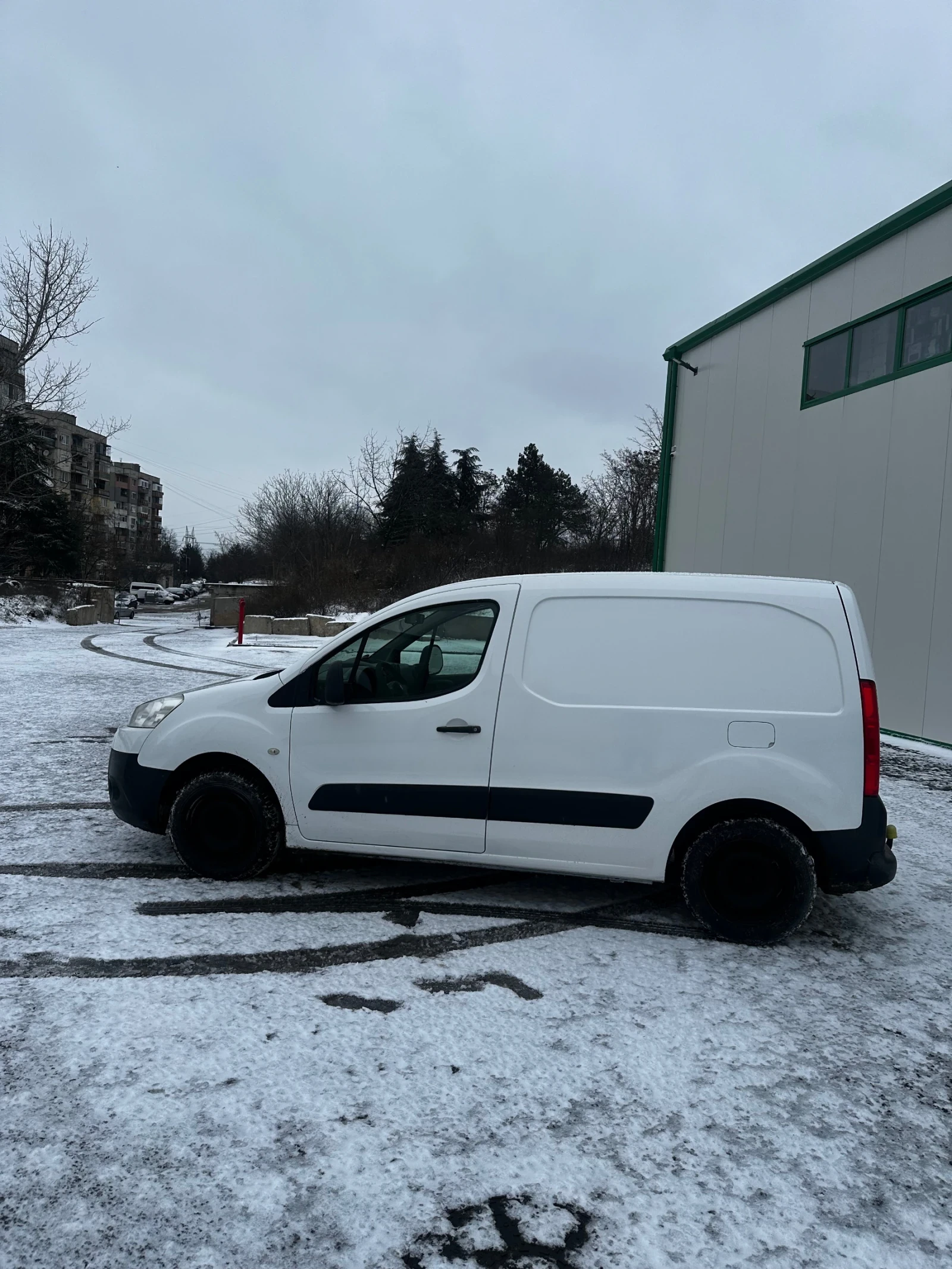 Peugeot Partner 1.6 HDI  ��������  2012� | Mobile.bg � ����������� 8