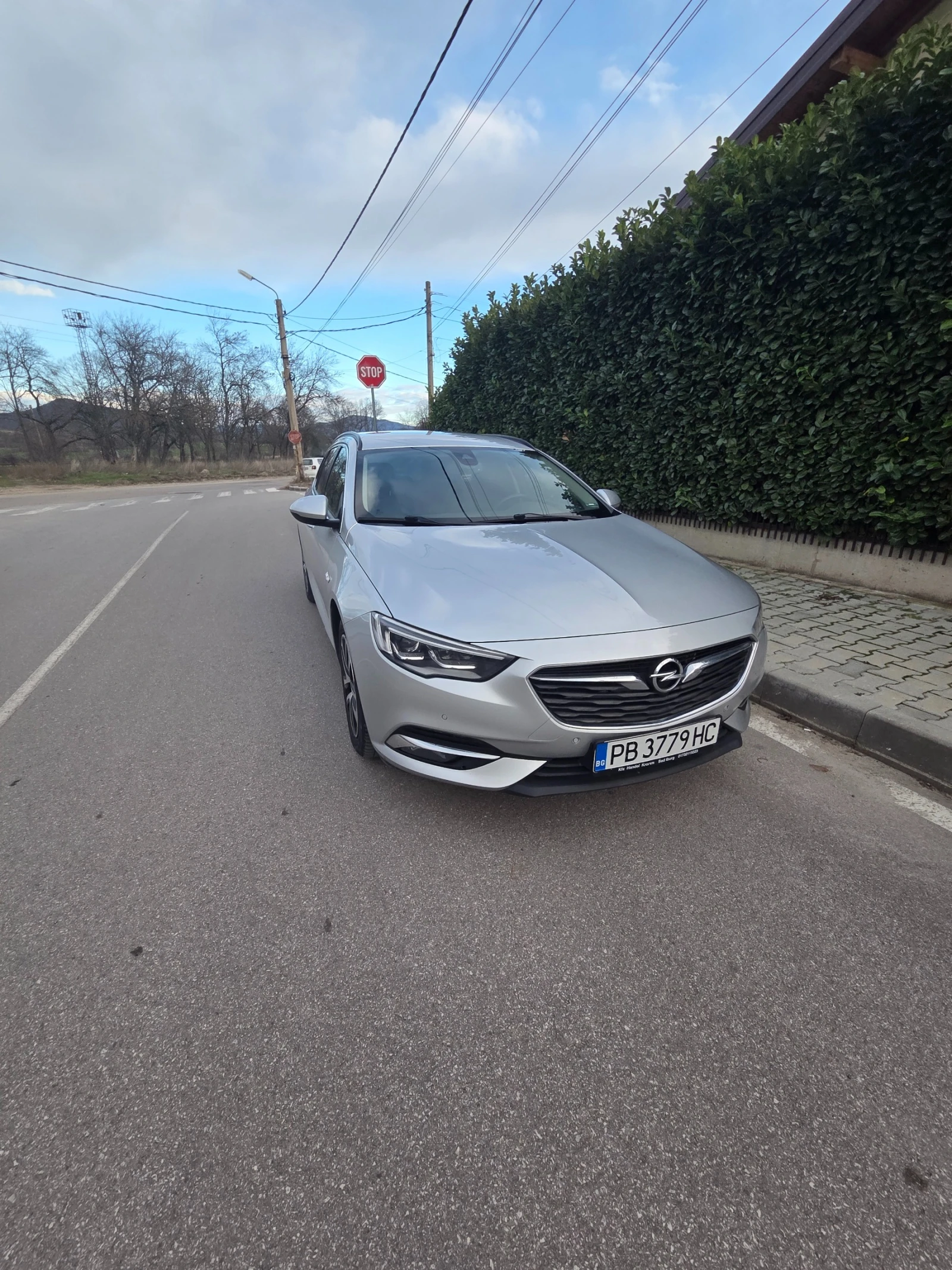Opel Insignia SPORTS TOURER - изображение 4