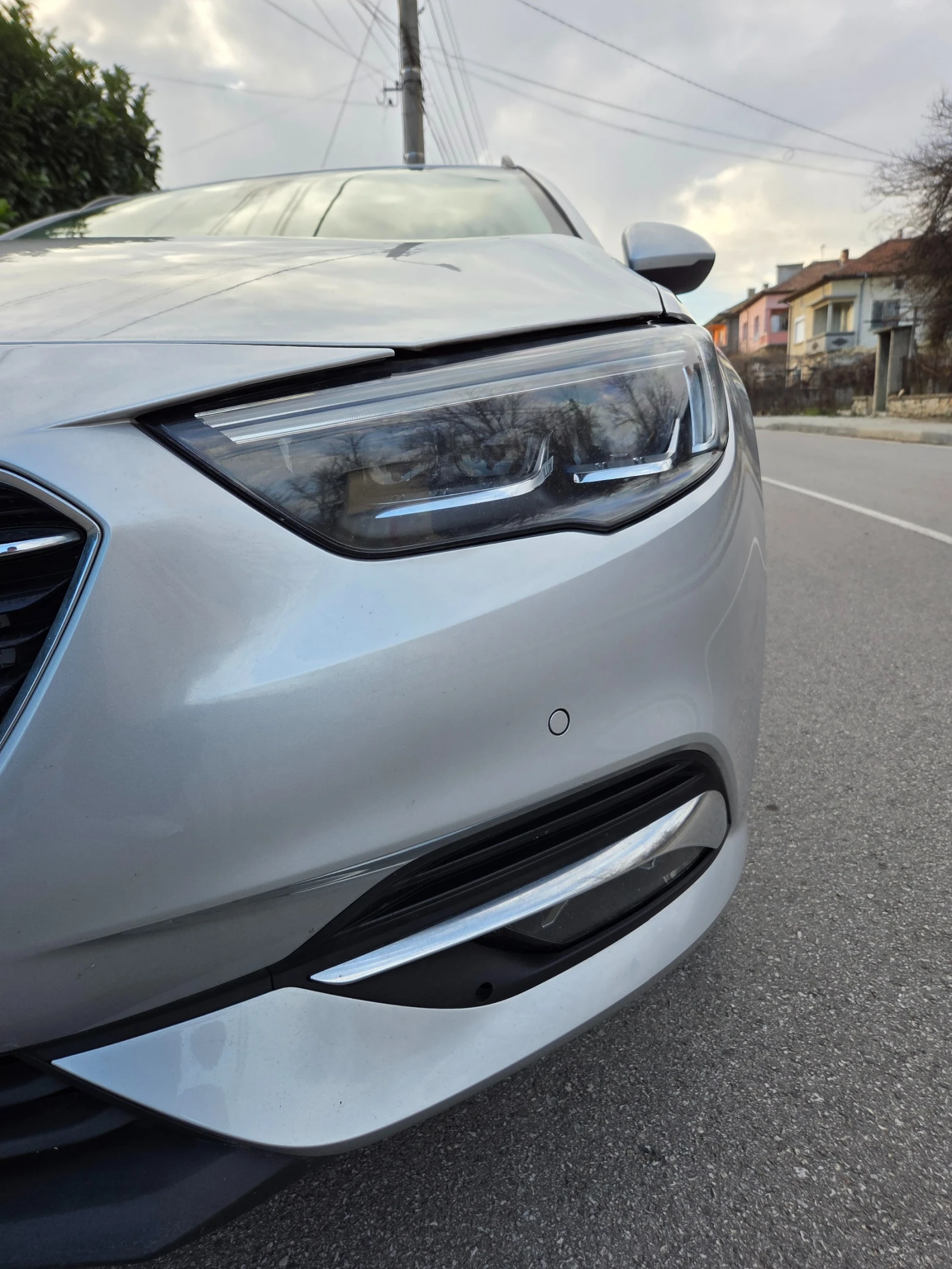 Opel Insignia SPORTS TOURER - изображение 2