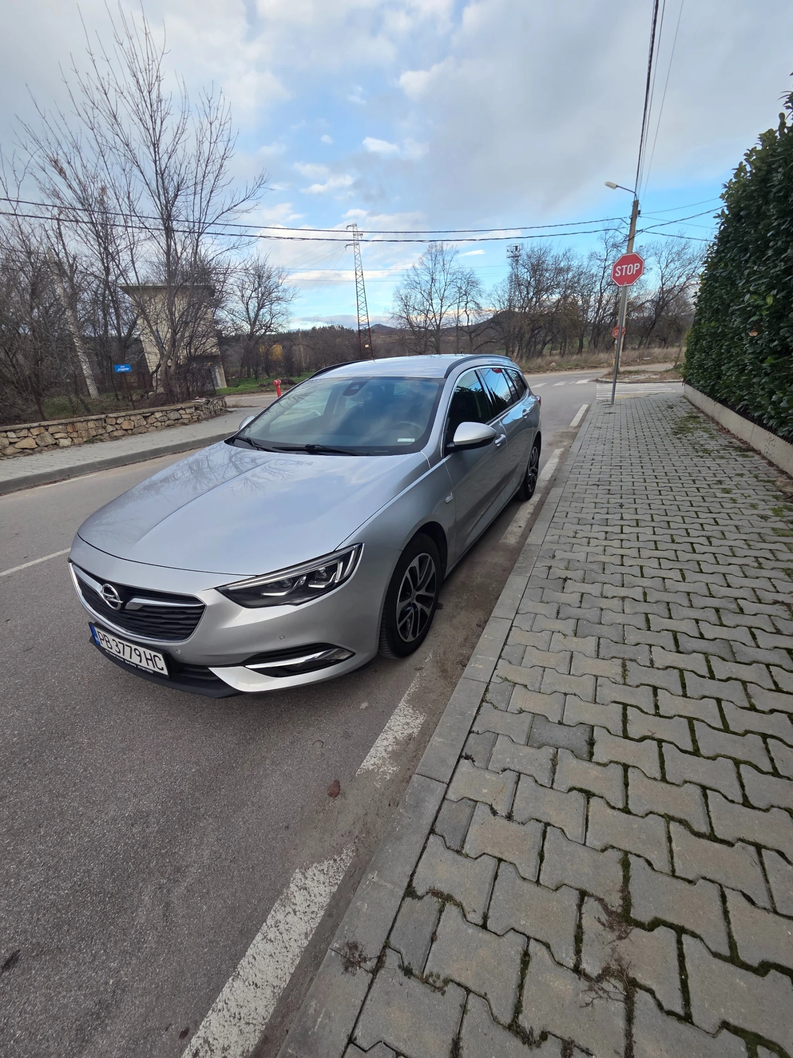 Opel Insignia SPORTS TOURER - изображение 3
