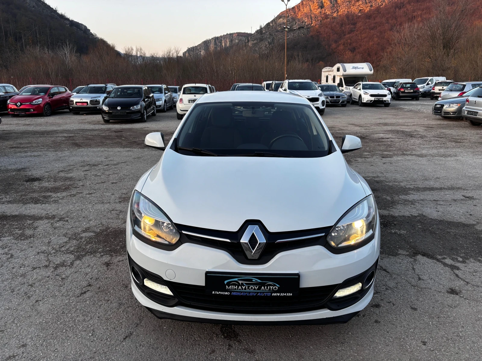 Renault Megane 1.5 DCI= LED= TEMPOMAT - изображение 8
