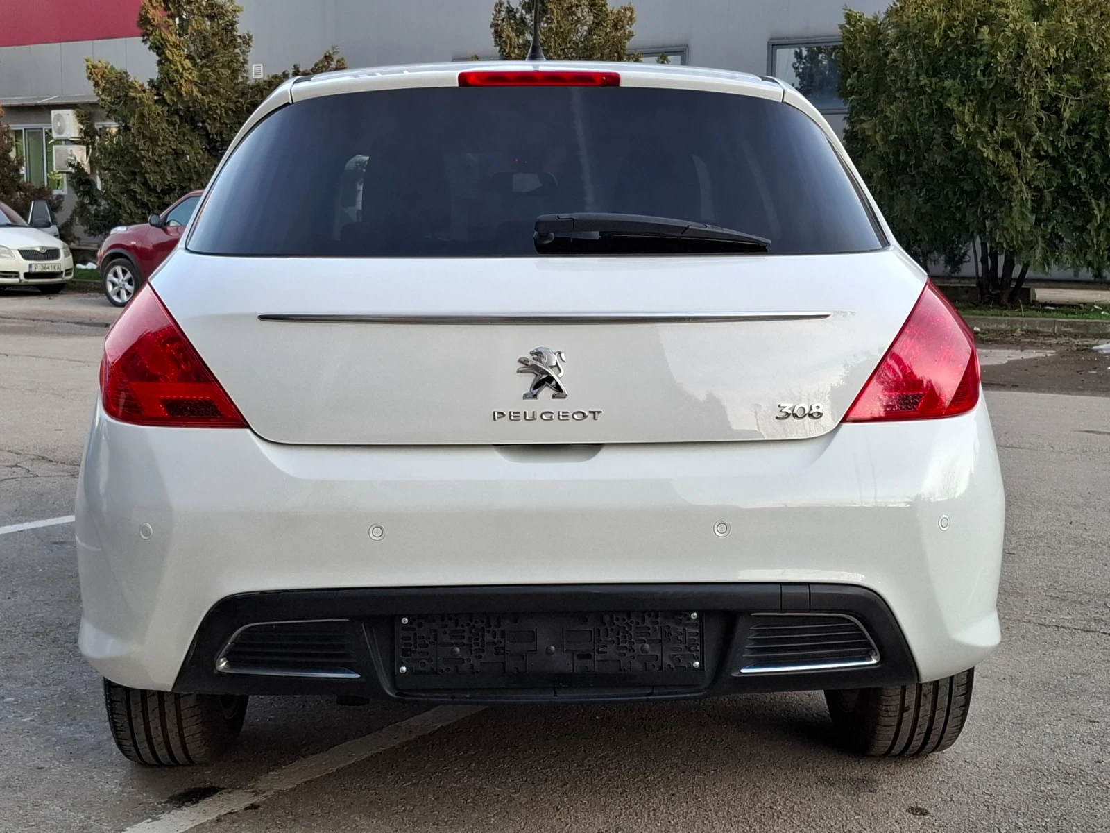 Peugeot 308 1.6HDI 92hp * КЛИМАТРОНИК * EURO 5 * ЛИЗИНГ * , снимка 7 - Автомобили и джипове - 53738643