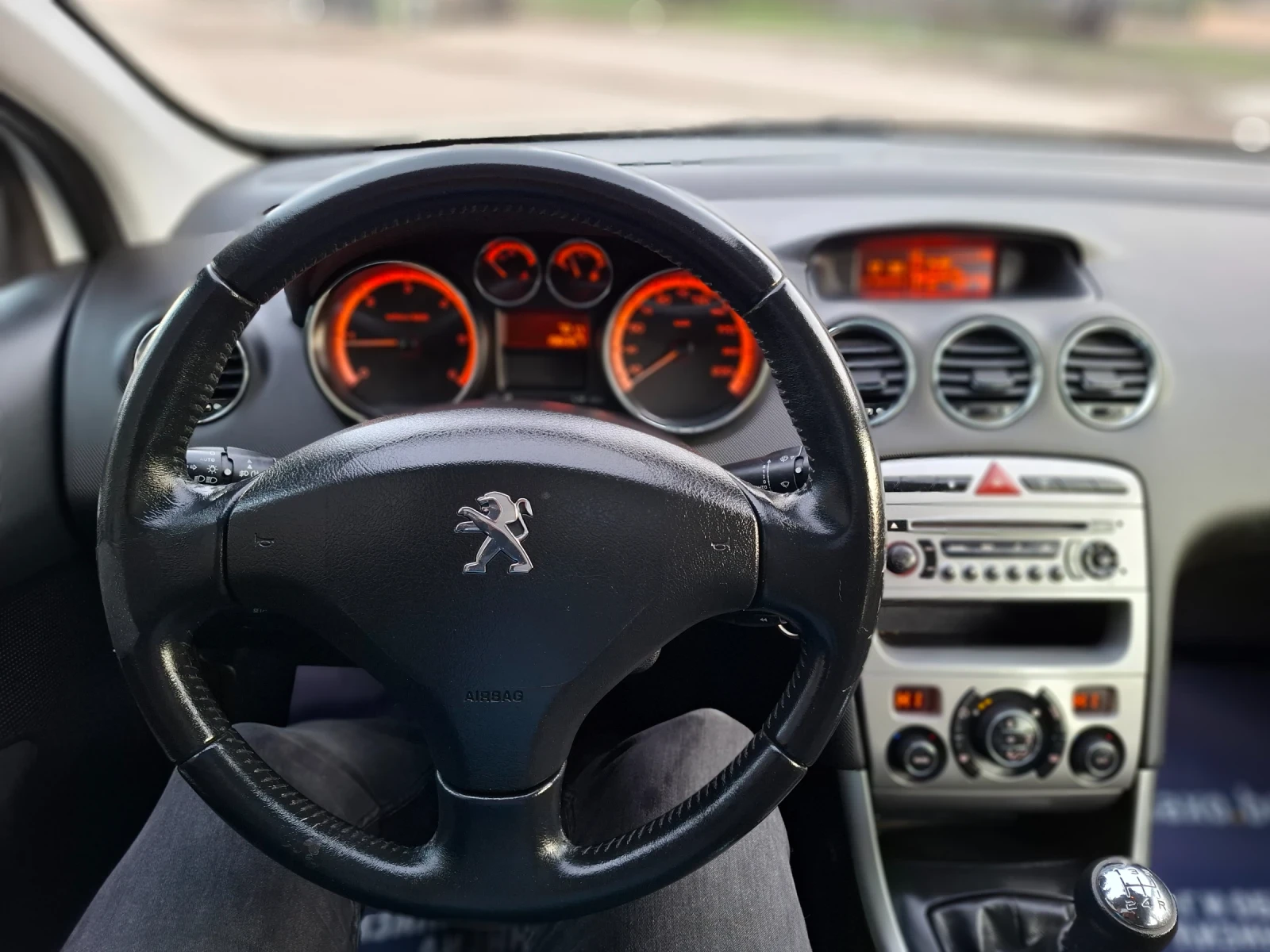 Peugeot 308 1.6HDI 92hp * КЛИМАТРОНИК * EURO 5 * ЛИЗИНГ * , снимка 10 - Автомобили и джипове - 53738643