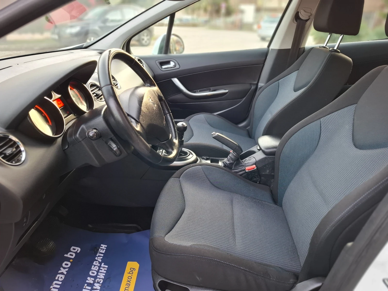 Peugeot 308 1.6HDI 92hp * КЛИМАТРОНИК * EURO 5 * ЛИЗИНГ * , снимка 16 - Автомобили и джипове - 53738643