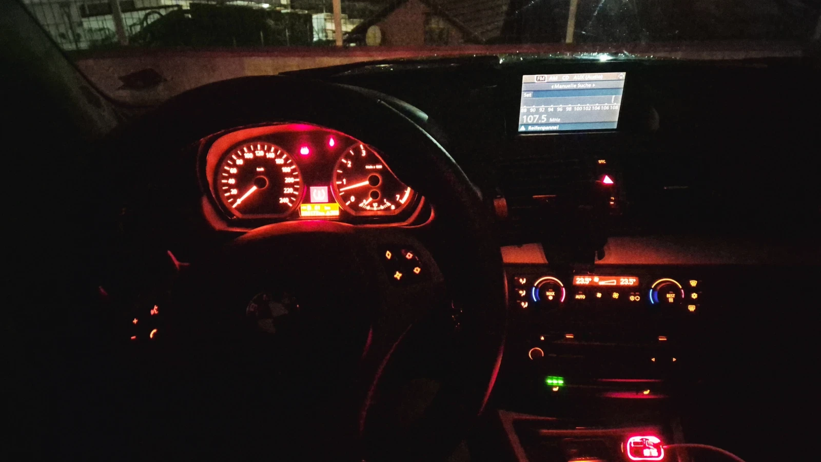 BMW 118, снимка 13 - Автомобили и джипове - 54046932