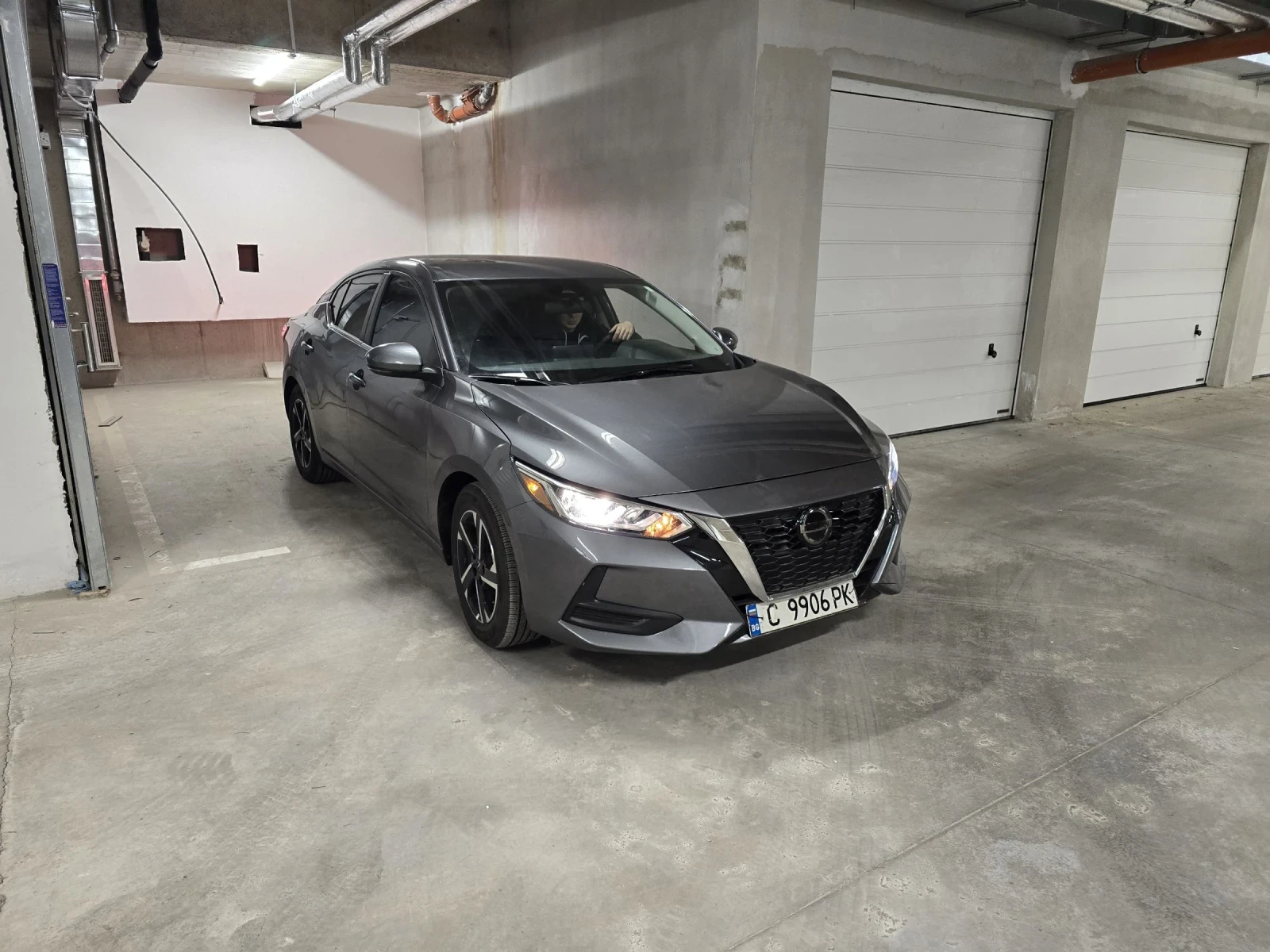 Nissan Sentra, снимка 2 - Автомобили и джипове - 54104630