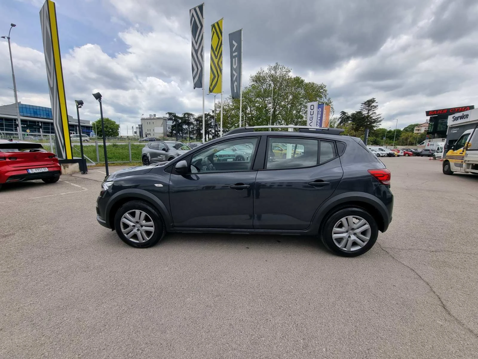 Dacia Sandero TCe 100 к.с. ECO-G S&S BVM6, снимка 8 - Автомобили и джипове - 54554943