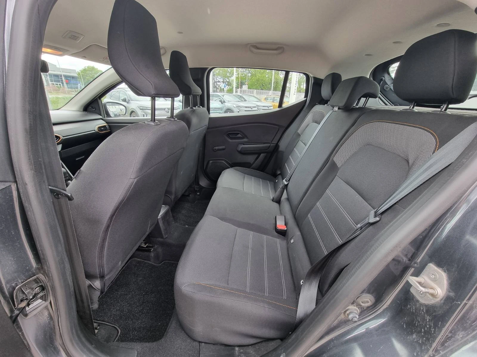 Dacia Sandero TCe 100 к.с. ECO-G S&S BVM6, снимка 13 - Автомобили и джипове - 54554943