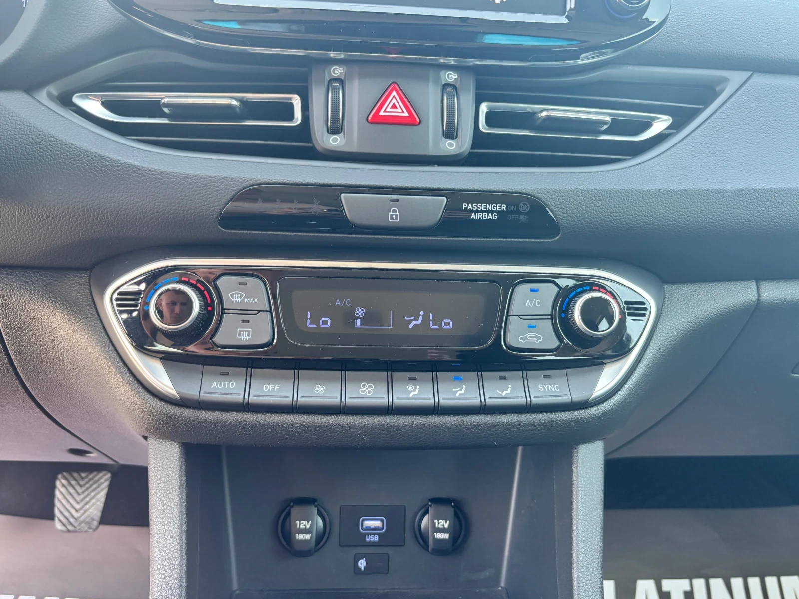 Hyundai I30 MILD HYBRID/ПОДГРЕВ/КАМЕРА/ЕВРО 6 , снимка 15 - Автомобили и джипове - 54713545