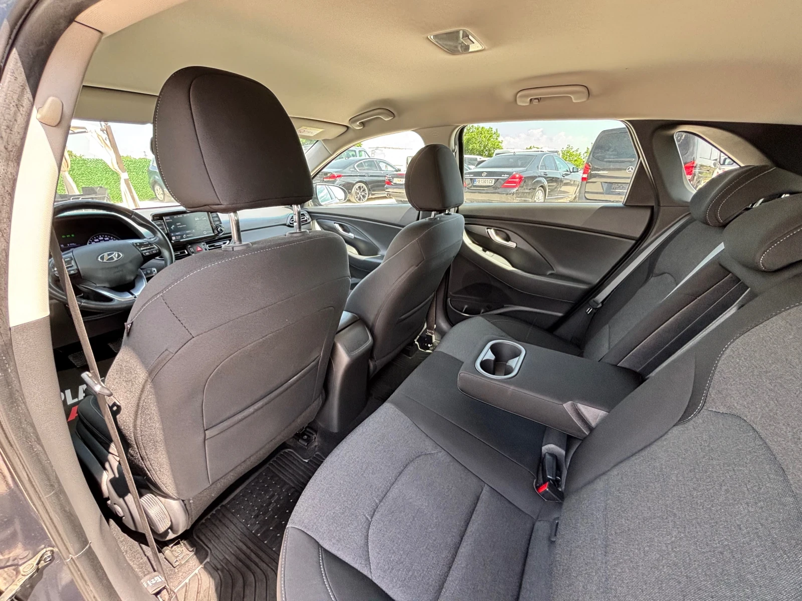 Hyundai I30 MILD HYBRID/ПОДГРЕВ/КАМЕРА/ЕВРО 6 , снимка 6 - Автомобили и джипове - 54713545