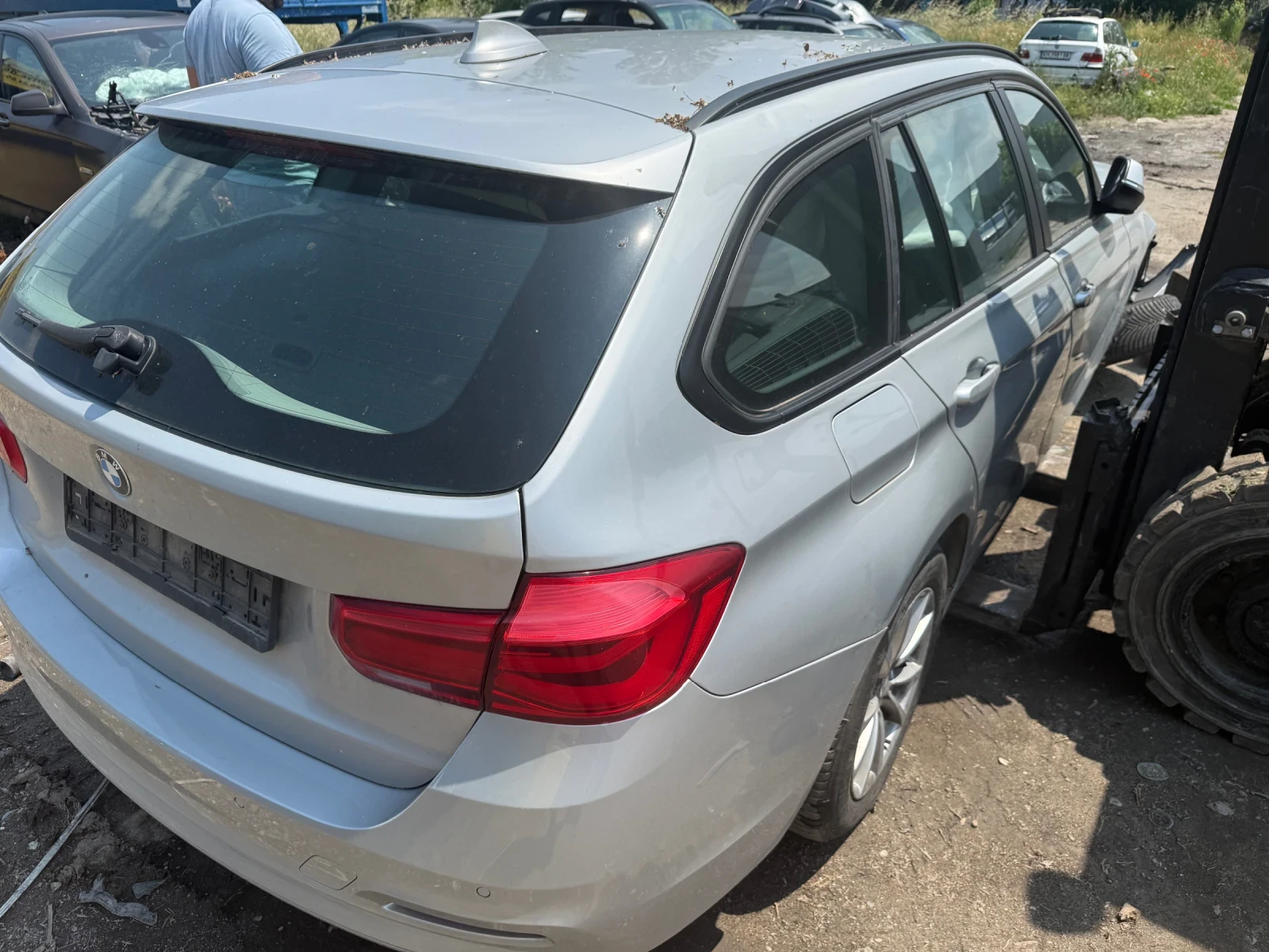 BMW 320, снимка 6 - Автомобили и джипове - 54798042