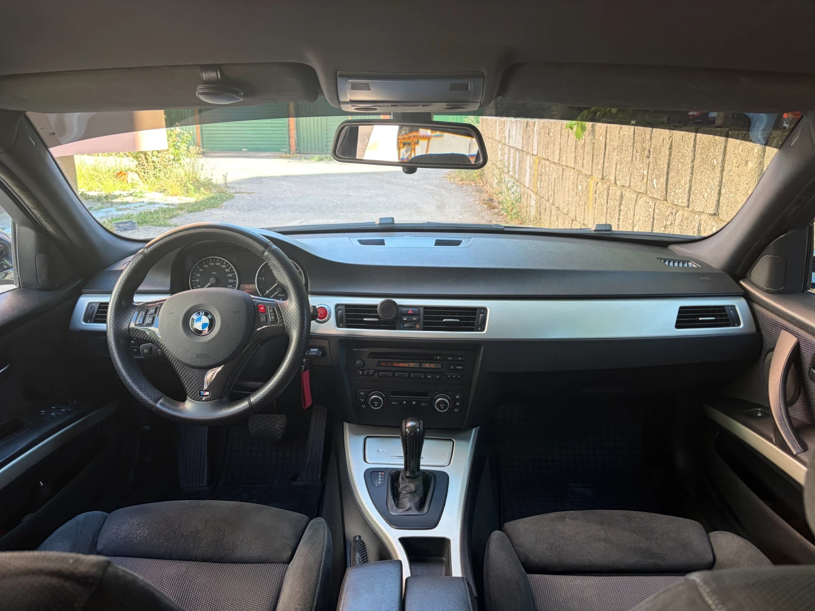 BMW 320, снимка 9 - Автомобили и джипове - 55498883